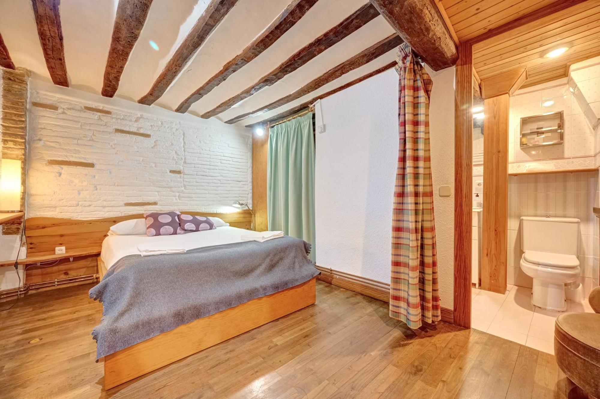 Apartament Casa Ana Mari II By Clabao Pampeluna Zewnętrze zdjęcie