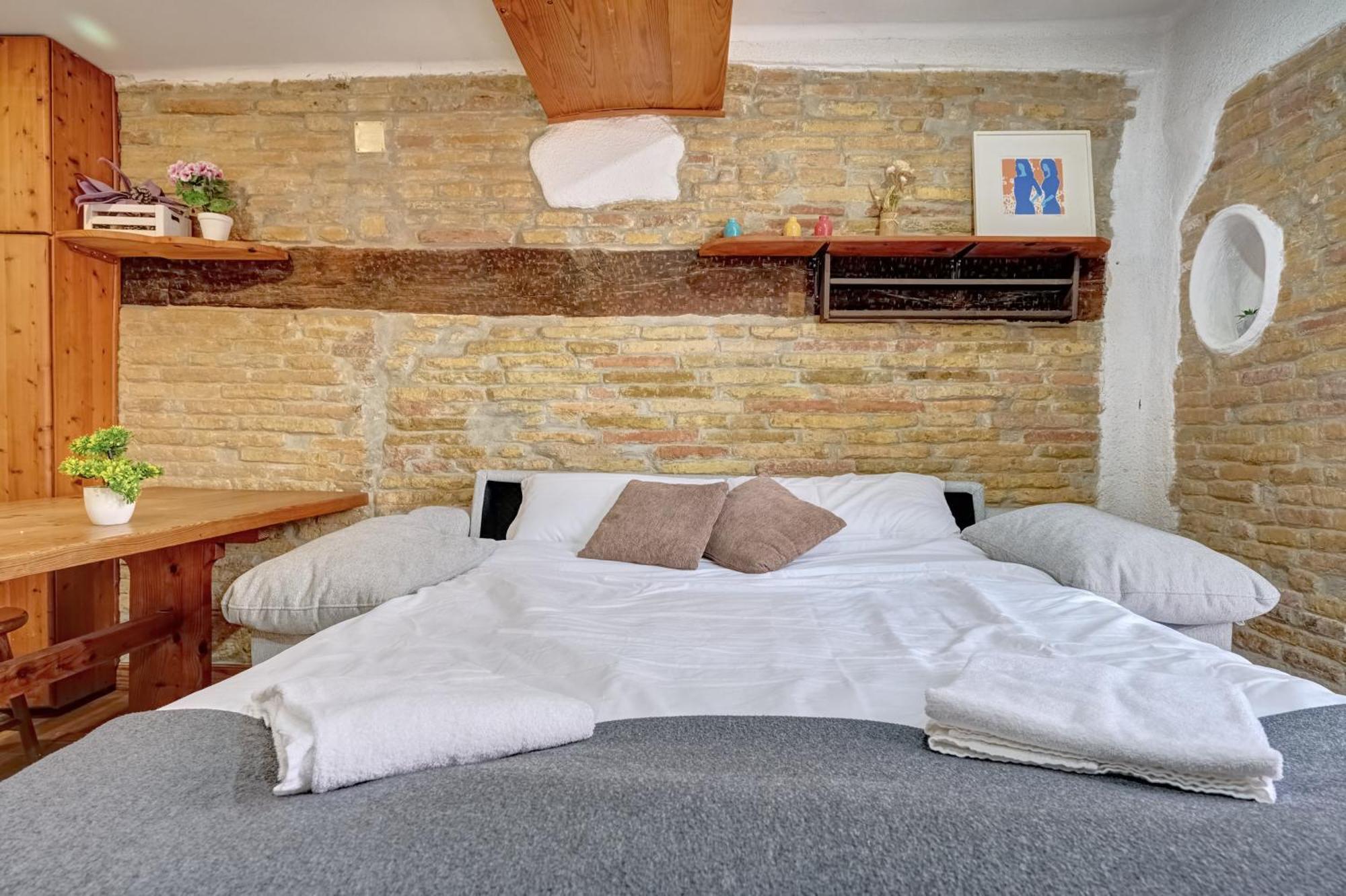 Apartament Casa Ana Mari II By Clabao Pampeluna Zewnętrze zdjęcie